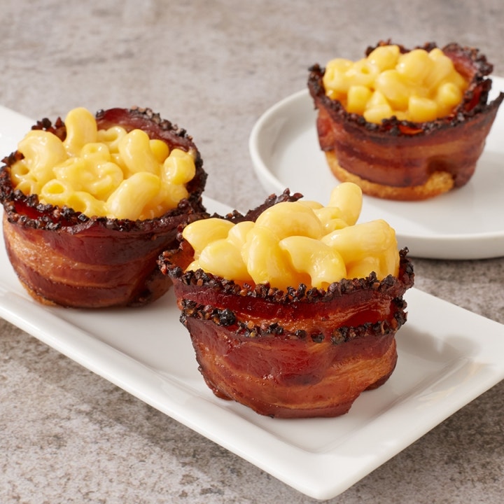 Smoked Pepper Bacon Cups with Macaroni and Cheese Smoked Pepper Bacon Cups with Macaroni and Cheese